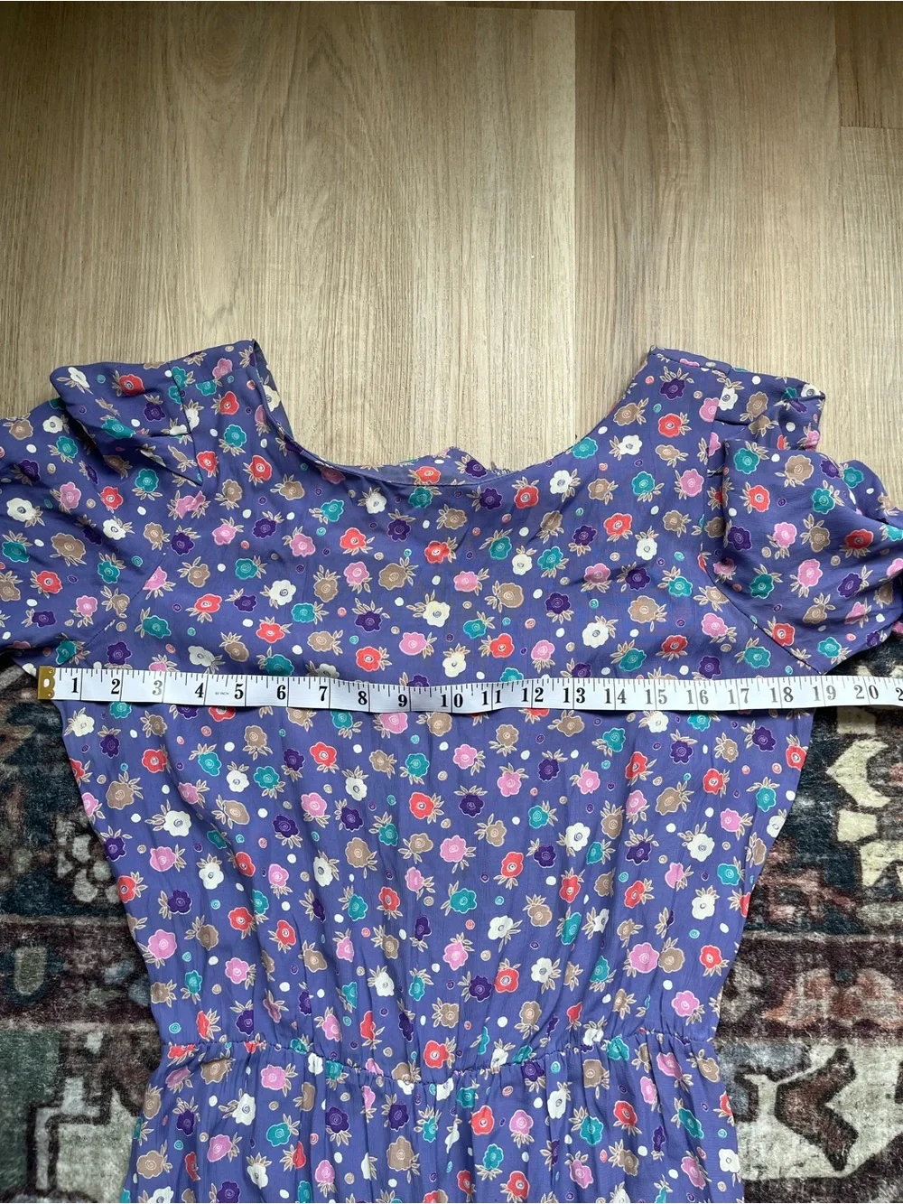 Prettiest Vintage Lavender Floral Jumpsuit Button Up - Size Medium - Picture 4 of 6